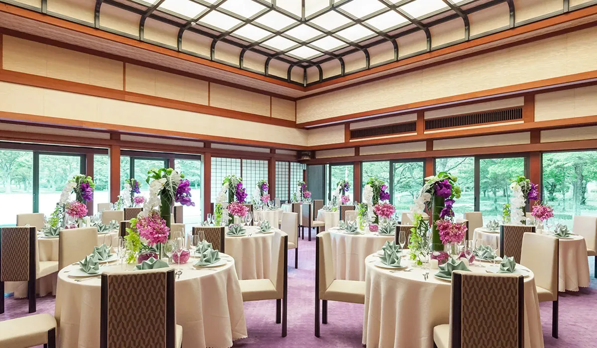 大阪迎賓館(西の丸庭園) · 官方影像