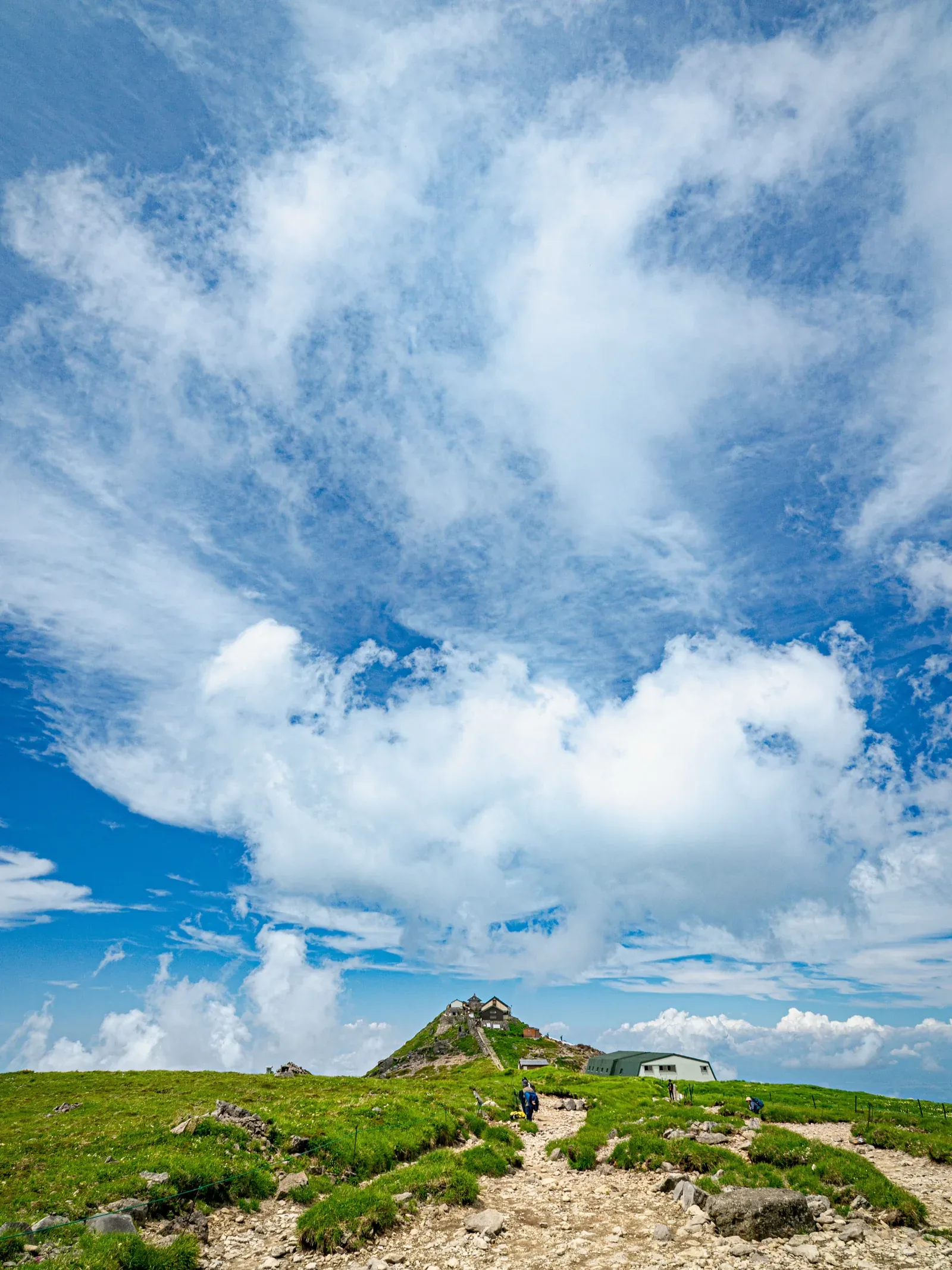 出羽三山・羽黒山(参拝) · 官方影像