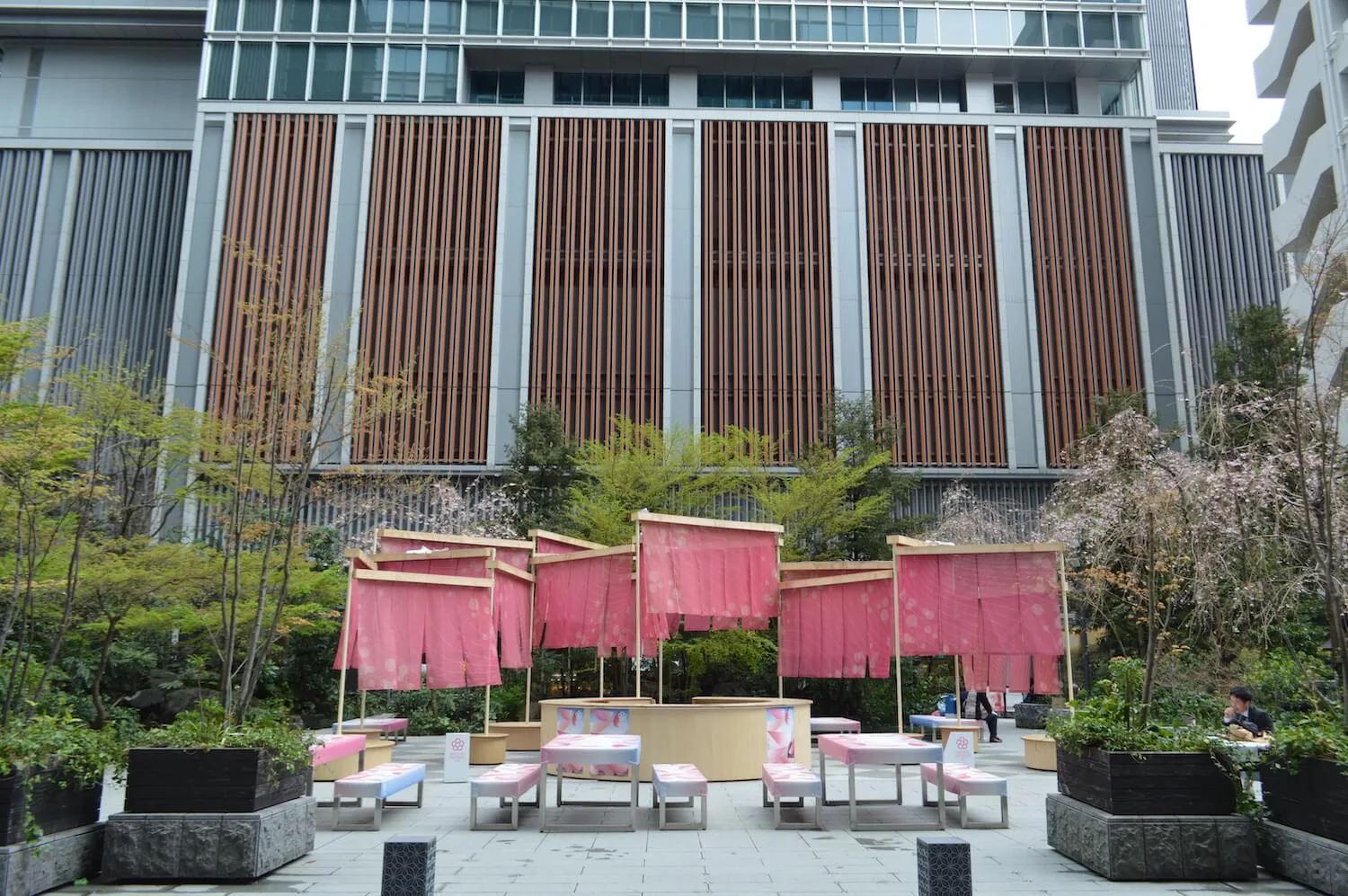 日本橋 福徳の森・COREDO室町 街区ユニークベニュー