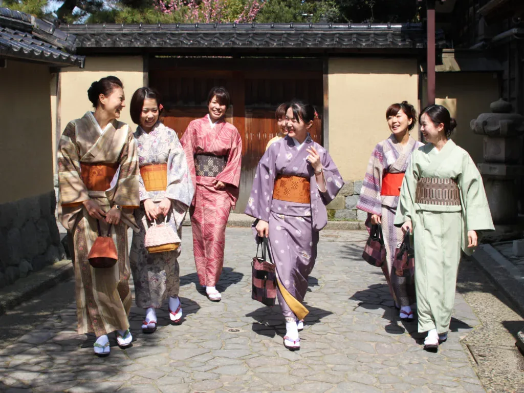 加賀友禅会館 · 官方影像