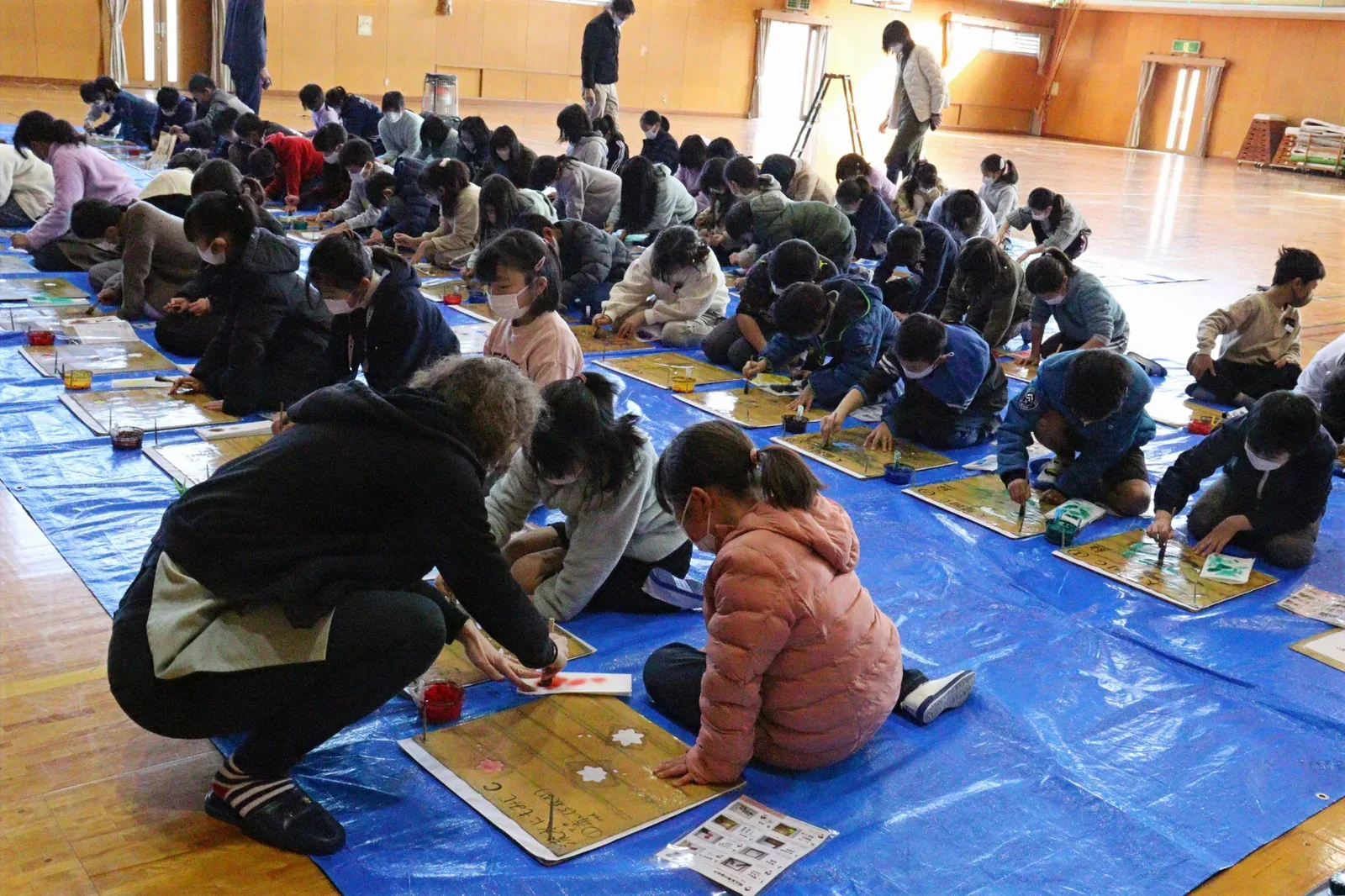 丸益西村屋(型染京友禅) · 官方影像